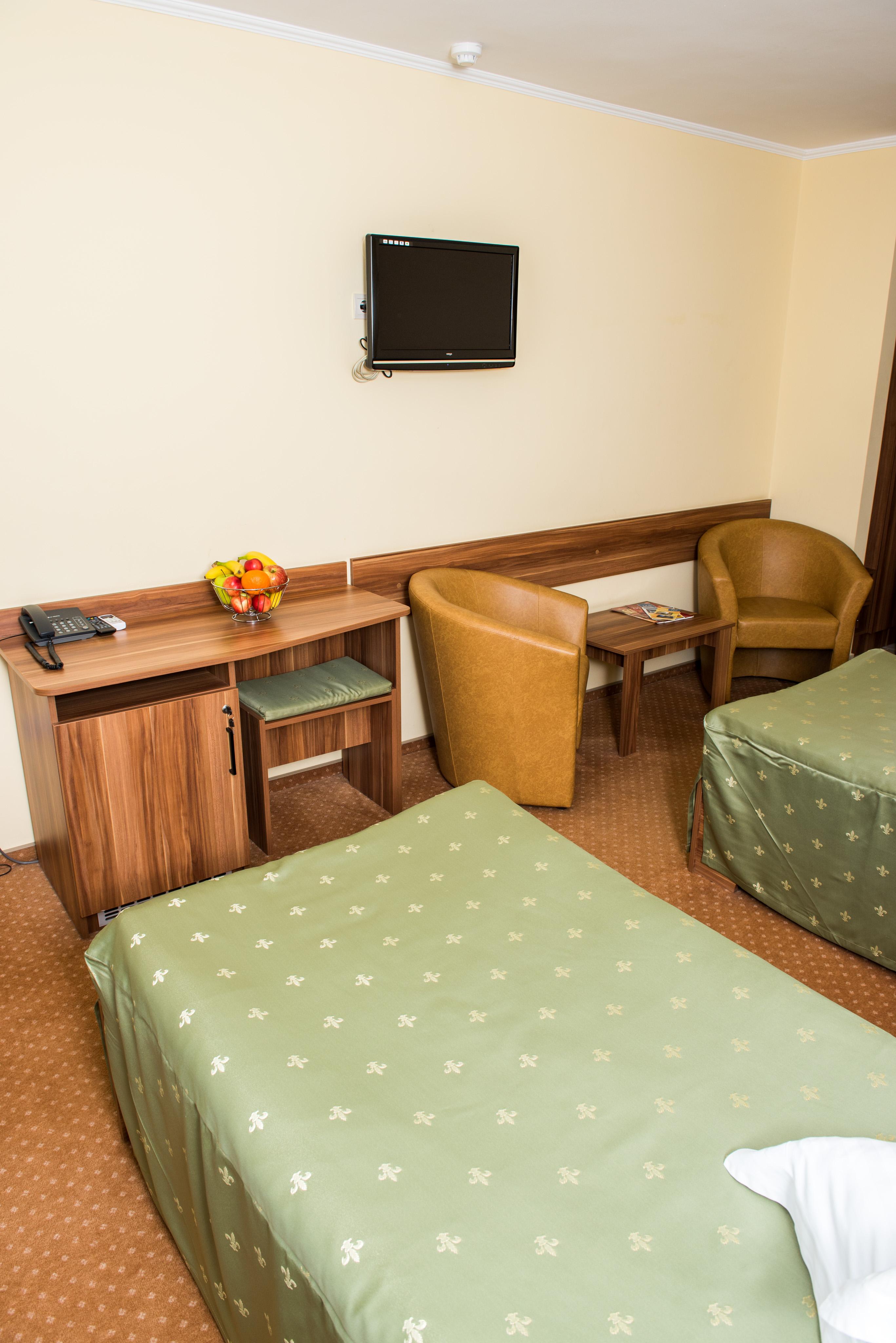 Hotel Lyra Oradea Exterior photo